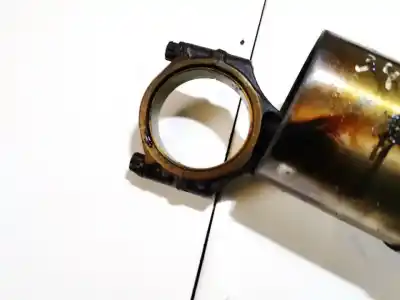 Автозапчастина б/у поршневий для rover rover 75 (rj) 2.0 kv6 classic посилання на oem iam lcj100610  
