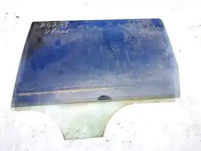 Peça sobressalente para automóvel em segunda mão vidro traseiro esquerdo por volkswagen passat b5 (3b2) 1.6 referências oem iam 