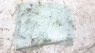 Second-hand car spare part rear left glass window for kia sorento 2.5 crdi ex oem iam references 