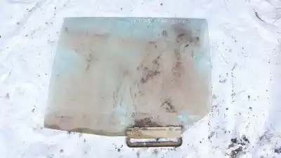 Peça sobressalente para automóvel em segunda mão vidro traseiro esquerdo por kia rio 1.3 cat referências oem iam 