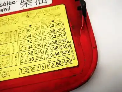 Автозапчасти б/у крышка бензобака за audi a4 avant (b5) 1.9 tdi ссылки oem iam 8d0010139d  