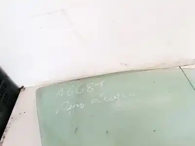 Second-hand car spare part front right glass window for renault laguna ii (bg0) 1.8 cat oem iam references   