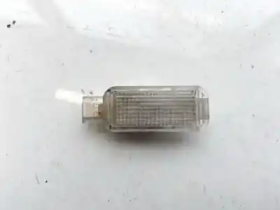 Peça sobressalente para automóvel em segunda mão luz da chapa de matrícula por audi a6, c5 2001.08 - 2005.01 facelift 2.5 tdi quattro 132kw 2000.02 - 2005.01 referências oem iam 4b0947418