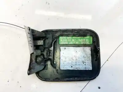 Автозапчасти б/у крышка бензобака за audi a4 avant (b5) 1.8 20v turbo ссылки oem iam 8d0010138j  