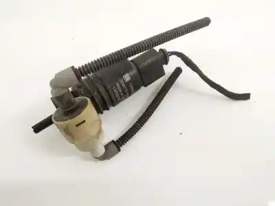 Pièce détachée automobile d'occasion POMPE D'EAU DE NETTOYAGE DU PARE BRISE pour OPEL INSIGNIA A (G09)  Références OEM IAM 3240117  13250357