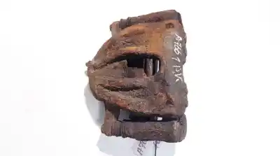 Peça sobressalente para automóvel em segunda mão pinça de travão dianteira esquerda por toyota corolla verso (r1) 2.0 d-4d luna referências oem iam 