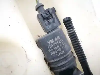 Автозапчасти б/у чистый насос за volkswagen jetta (1k2) 1.6 16v fsi ссылки oem iam 1t0955651  