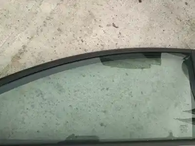 Peça sobressalente para automóvel em segunda mão vidro dianteiro esquerdo por volvo v50 (545) 2.0 d referências oem iam 