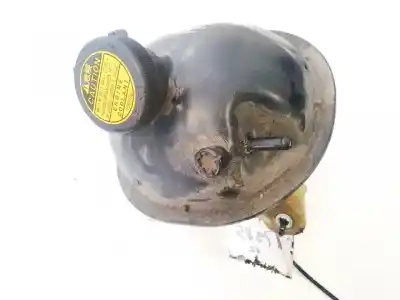 Second-hand car spare part coolant expansion tank for toyota corolla (e12) 2.0 d-4d sol berlina oem iam references 