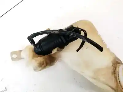 Second-hand car spare part WASHER PUMP for BMW 5-SERIES, E39 1995.11 - 2003.06  OEM IAM references 8377612  67128377612