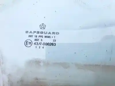 Автозапчастина б/у передній правий місяць для chrysler 300c (lx, le) 3.0 crd посилання на oem iam   