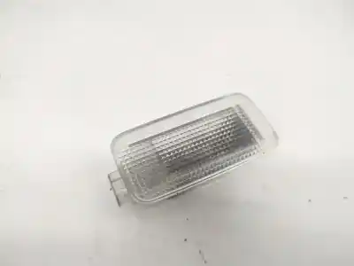 Second-hand car spare part licence plate light for toyota avensis 2.0 d-4d oem iam references 8133005050