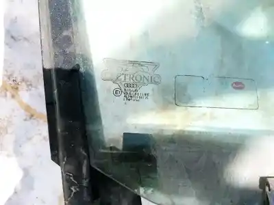 Автозапчастина б/у передній правий місяць для audi a4, b5 1994.11 - 1999.09 1.6 74kw 1994.11 - 2000.10 посилання на oem iam   