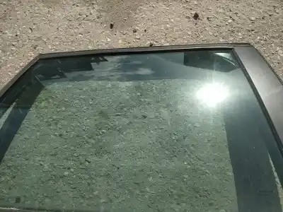 Peça sobressalente para automóvel em segunda mão vidro traseiro direito por volvo v50 (545) 2.0 d referências oem iam 