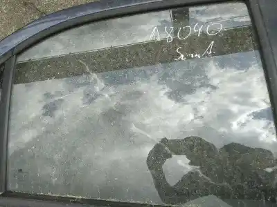 Second-hand car spare part rear right glass window for kia sorento 2.5 crdi ex oem iam references 