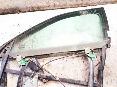 Автозапчастина б/у ліве передне вікно для audi a4 avant (b5) 1.9 tdi посилання на oem iam 