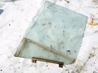 Second-hand car spare part rear left glass window for ssangyong musso 2.9 70 kw oem iam references  Second-hand car spare part rear left glass window for ssangyong musso 2.9 70 kw oem iam references