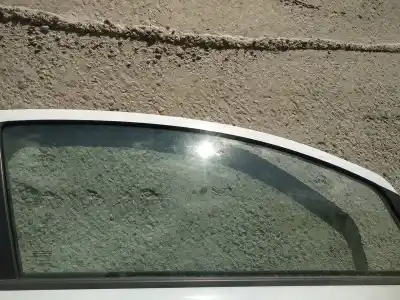 Second-hand car spare part front right glass window for opel corsa c 1.2 16v cat (z 12 xep / lb4) oem iam references   