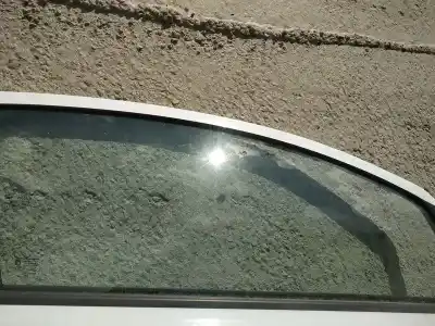 Автозапчасти б/у передняя правая луна за opel corsa c 1.2 16v cat (z 12 xep / lb4) ссылки oem iam 