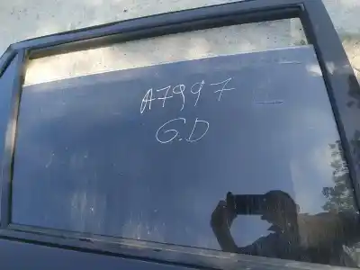 Peça sobressalente para automóvel em segunda mão vidro traseiro direito por toyota corolla (e11) 2.0 d-4d linea sol referências oem iam 