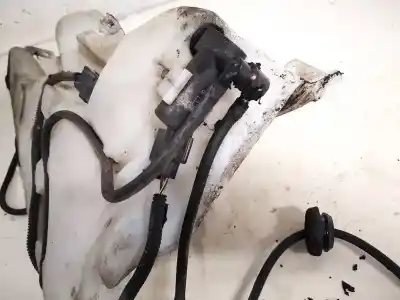 Second-hand car spare part washer pump for volvo v50 (545) 2.0 d oem iam references 1s7117k624fd