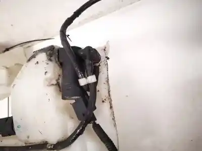 Second-hand car spare part washer pump for volvo v50 (545) 2.0 d oem iam references 1s7117k624fa