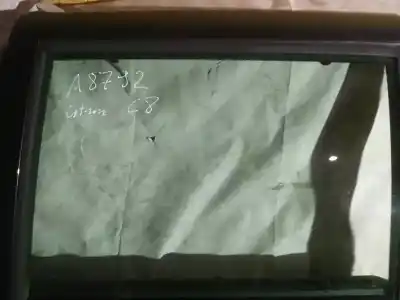 Peça sobressalente para automóvel em segunda mão vidro traseiro esquerdo por citroen c8 2.2 hdi exclusive referências oem iam 