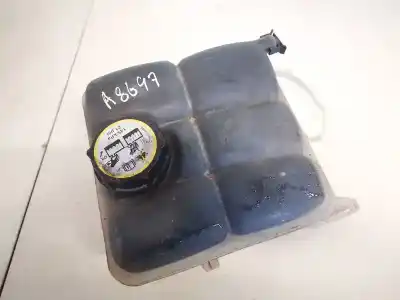 Peça sobressalente para automóvel em segunda mão depósito de expansão por ford focus lim. (cb8) 1.6 tdci cat referências oem iam 8v618k218a