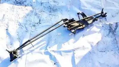 Peça sobressalente para automóvel em segunda mão mecanismo de escova dianteira por citroen c8 2.2 hdi exclusive referências oem iam 