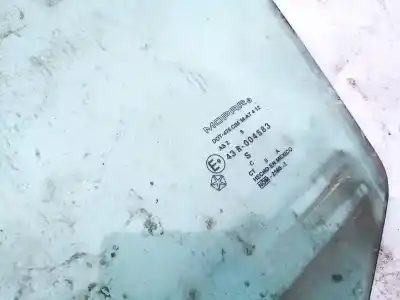 Second-hand car spare part left front glass window for dodge journey 2.0 16v crd cat oem iam references   