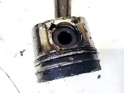 Second-hand car spare part piston for opel meriva b 1.7 16v cdti oem iam references   