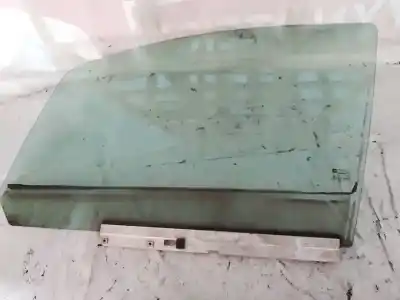 Peça sobressalente para automóvel em segunda mão vidro dianteiro esquerdo por opel zafira b 1.9 cdti referências oem iam 