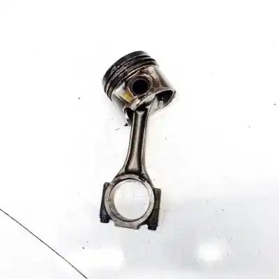 Second-hand car spare part piston for audi a4 avant (8e) 2.0 tdi quattro (dpf) oem iam references   