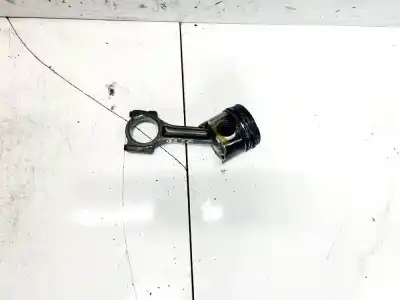 Second-hand car spare part piston for renault scenic, i 1999.09 - 2003.06 facelift 1.9 dci rx4 75kw f9q 1999.09 - 2003.06 oem iam references 