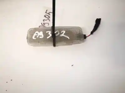 Second-hand car spare part licence plate light for volvo v50 (545) 2.0 d oem iam references 8l0947105a