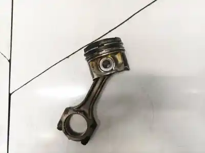 Second-hand car spare part piston for toyota avensis 2.0 d-4d oem iam references 