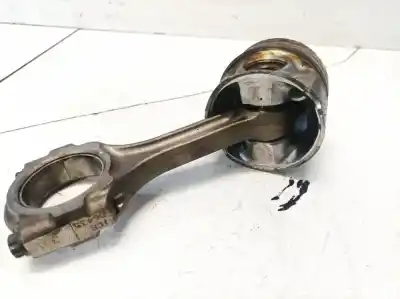 Second-hand car spare part piston for toyota avensis 2.0 d-4d oem iam references 861781