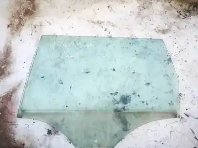 Peça sobressalente para automóvel em segunda mão vidro traseiro esquerdo por volkswagen passat b6 (3c2) 2.0 tdi 16v referências oem iam as2