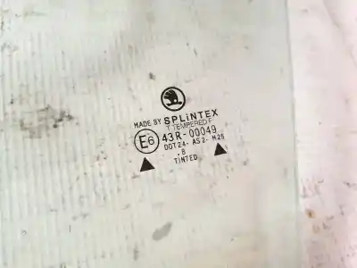 Автозапчасти б/у левое переднее окно за skoda octavia combi (1u5) 1.9 tdi ссылки oem iam as2  