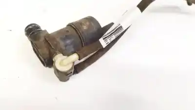 Pièce détachée automobile d'occasion pompe d'eau de nettoyage du pare brise pour peugeot 308 2.0 16v hdi fap cat (rhr / dw10bted4) références oem iam 