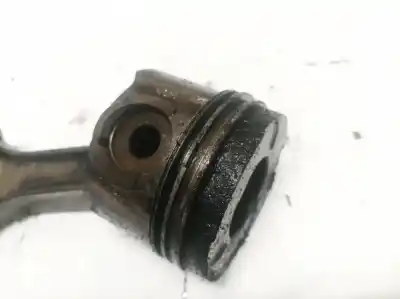 Second-hand car spare part piston for opel zafira a 2.0 dti oem iam references   