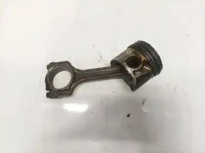 Second-hand car spare part piston for fiat idea (135) 1.3 16v jtd 16v dynamic plus (10.2005->) oem iam references 