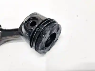 Second-hand car spare part piston for opel zafira a 2.0 dti oem iam references   