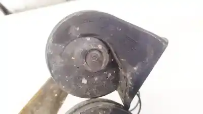 Peça sobressalente para automóvel em segunda mão buzina / sirene por peugeot 807 2.2 hdi fap cat (4hw) referências oem iam e30055306
