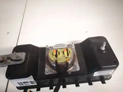 Автозапчастина б/у передня права подушка безопасности для dodge journey 2.0 16v crd cat посилання на oem iam p52029371ae  