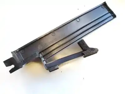 Автозапчастина б/у пластика для mazda cx-7 (er) 2.3 cat посилання на oem iam k6805  eg25669b0
