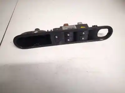 Автозапчастина б/у передні вікний вмикач для renault espace iv (jk0) 2.2 dci turbodiesel посилання на oem iam 8200519355