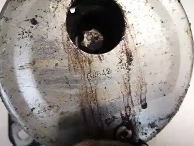 Second-hand car spare part engine support for opel vectra c caravan 1.9 cdti oem iam references v046403404  v04640