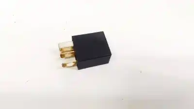 Second-hand car spare part relay for dodge journey 2.0 16v crd cat oem iam references 1238a31b  04671167ab