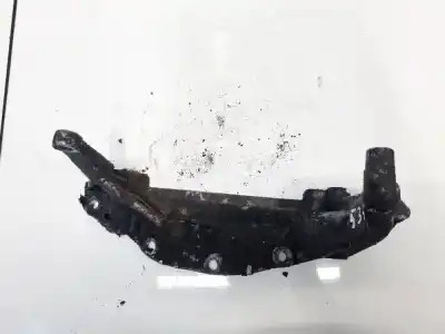 Second-hand car spare part engine support for volkswagen passat variant (3b5) 1.9 tdi oem iam references 050199307  